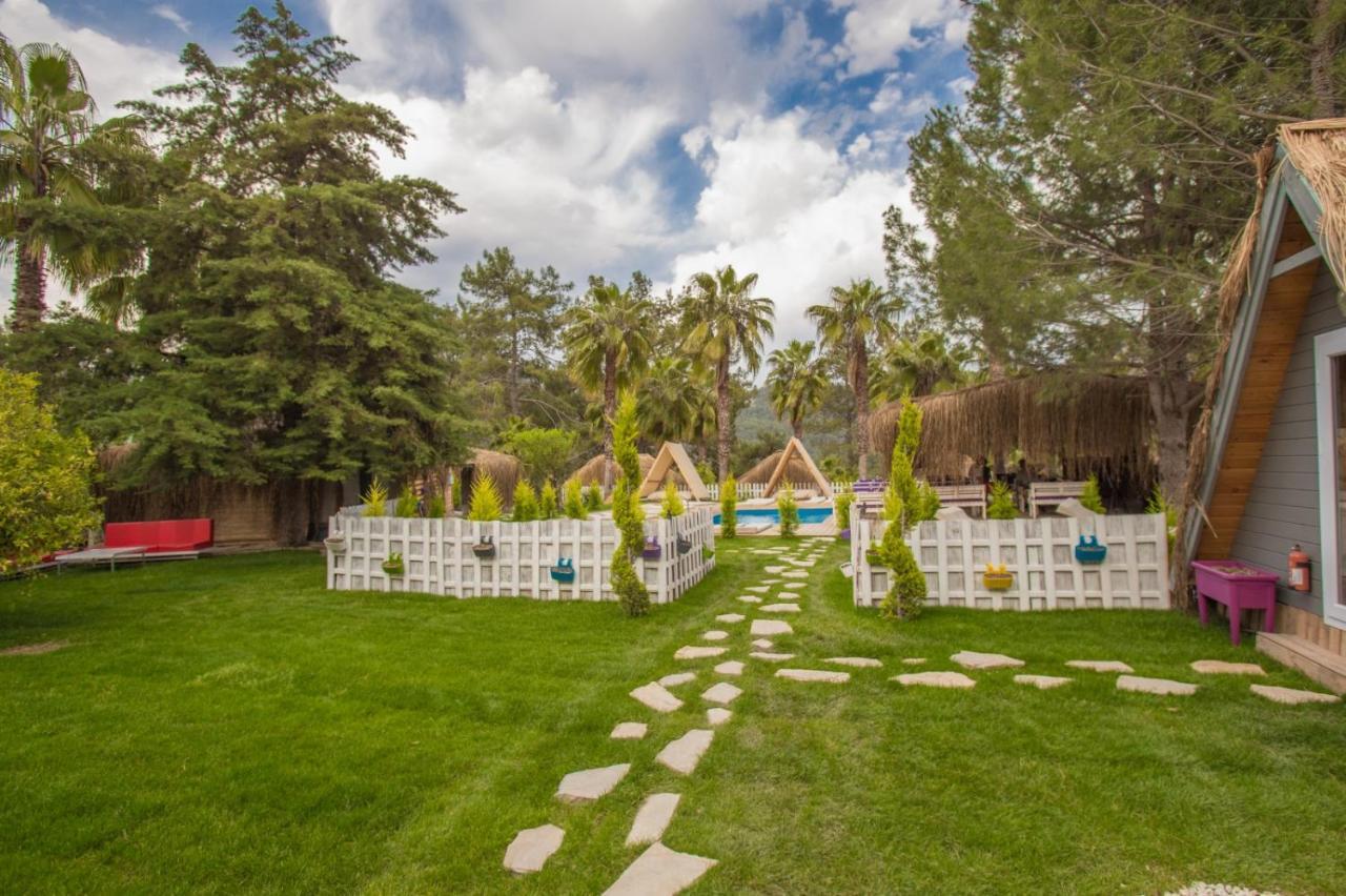 Вилла The Hill Glamping Чирали Экстерьер фото