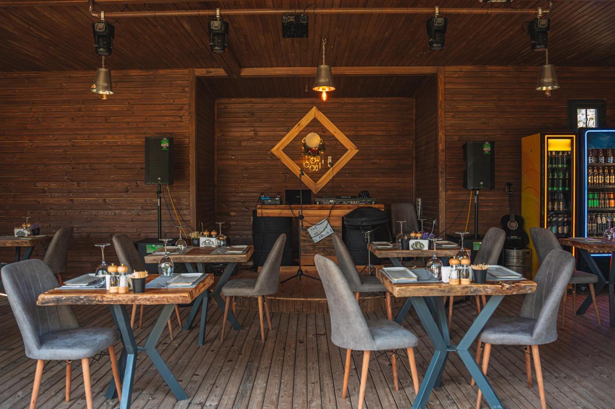 Вилла The Hill Glamping Чирали Экстерьер фото